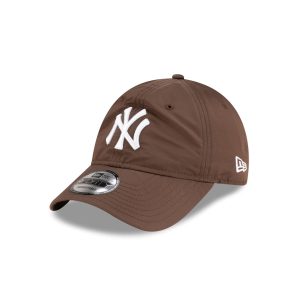 New York Yankees Chocolate Nylon 9FORTY Adjustable Hat