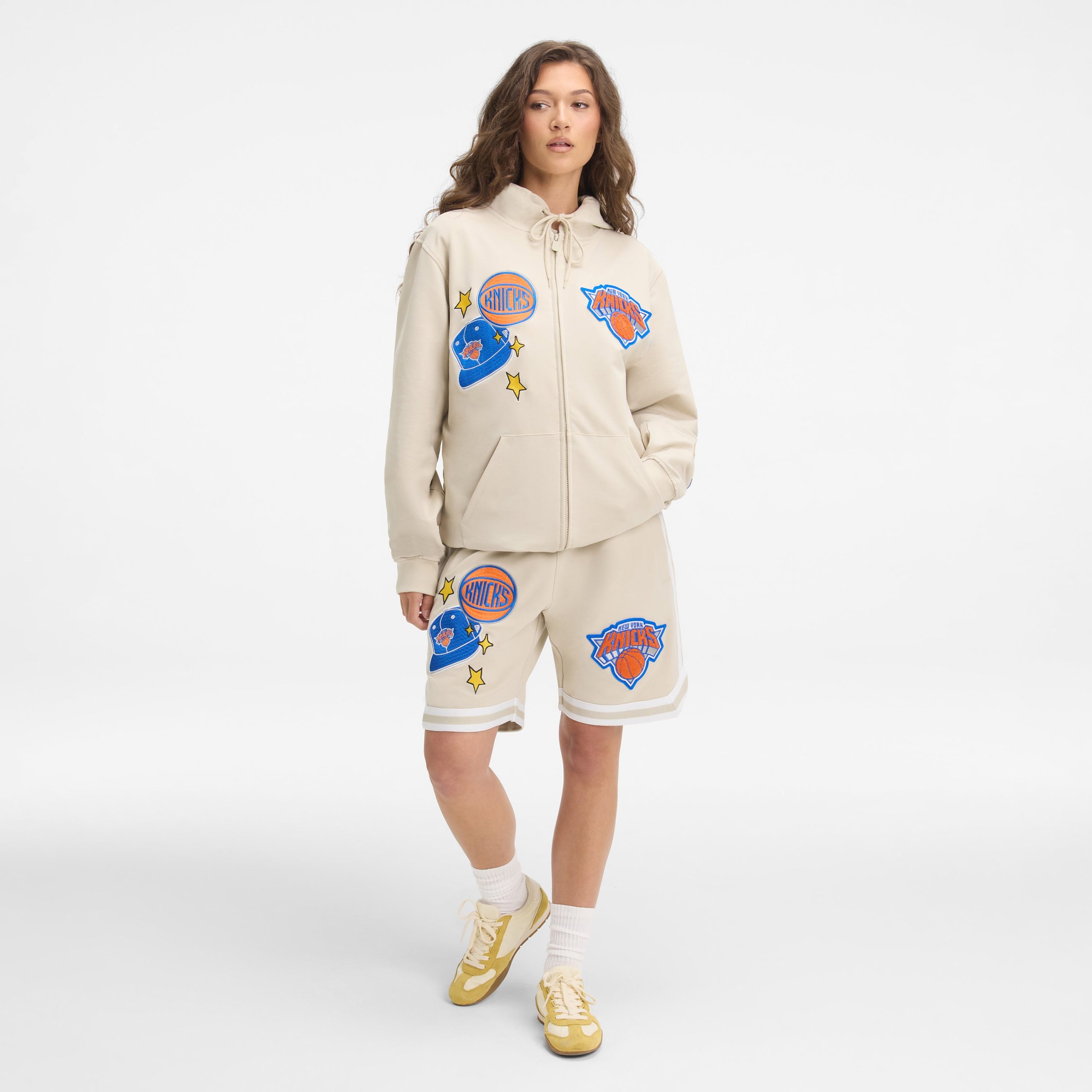 Boston Celtics Stone Logo Select Full-Zip Hoodie - Image 7