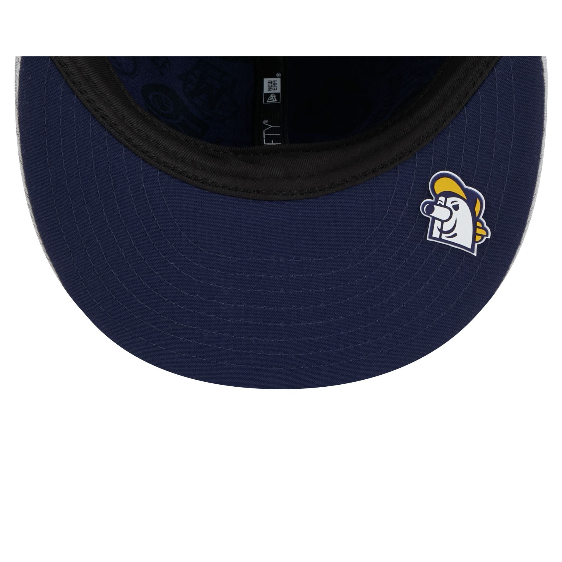 Milwaukee Brewers 2025 Clubhouse Gray 59FIFTY Fitted Hat - Image 7