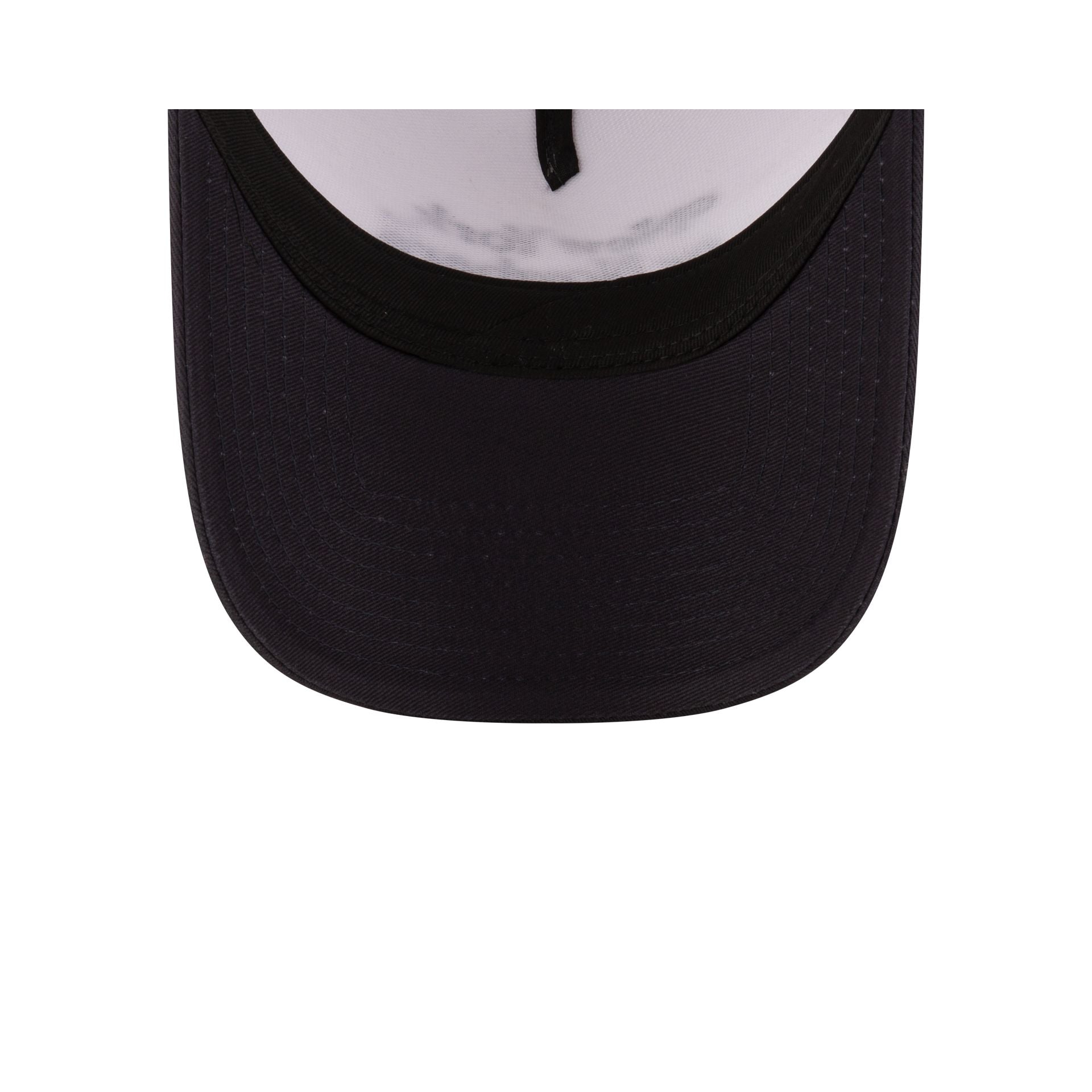 New York or Nowhere x New York Yankees White Wordmark 9FORTY A-Frame Snapback Hat - Image 7