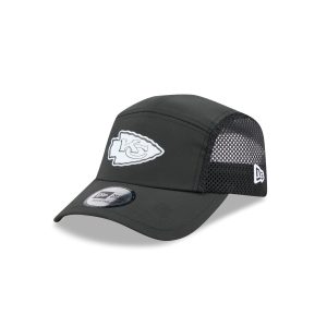 Kansas City Chiefs Black Poly Runner Adjustable Hat