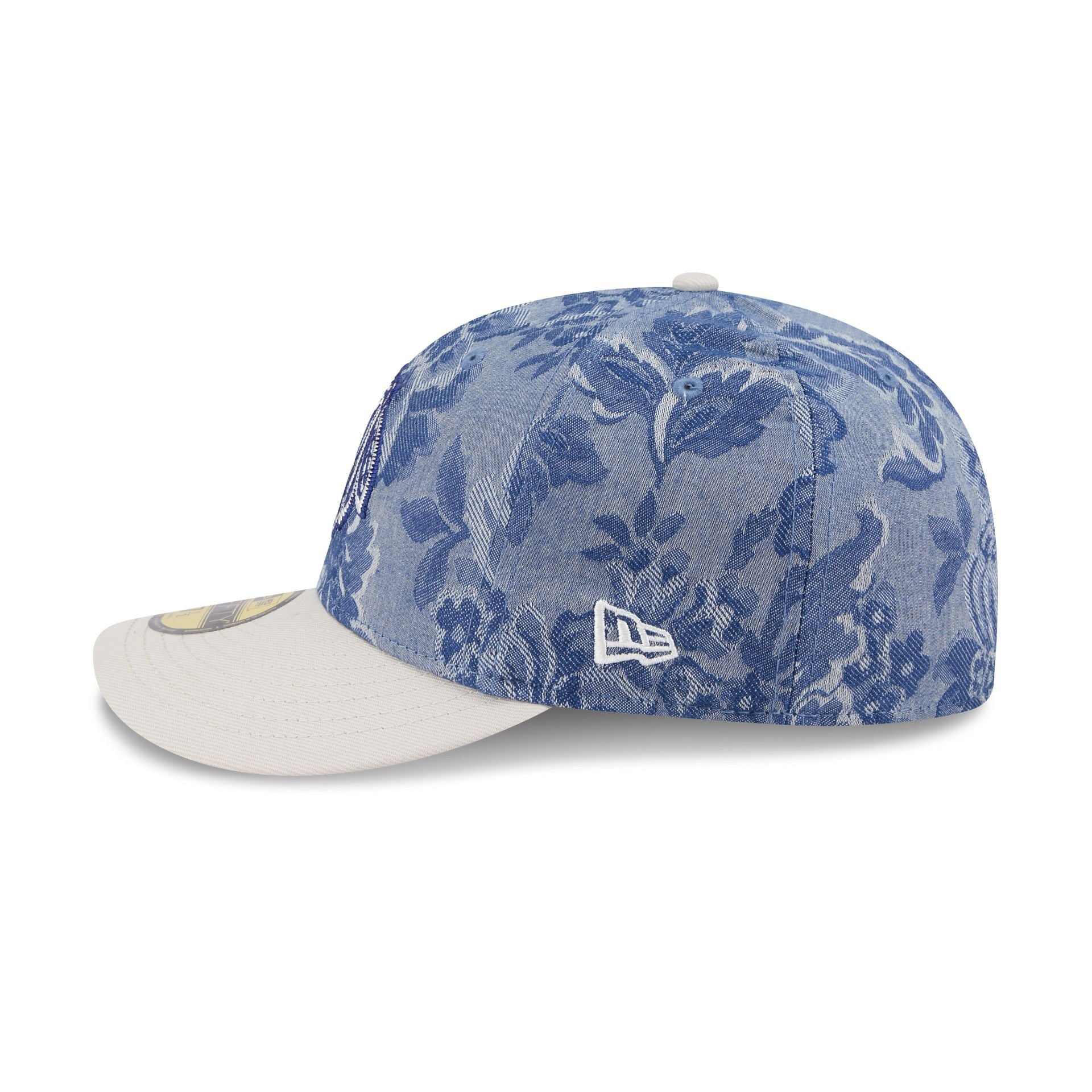 Chicago Blackhawks Two-Tone Denim 59FIFTY Fitted Hat - Image 4