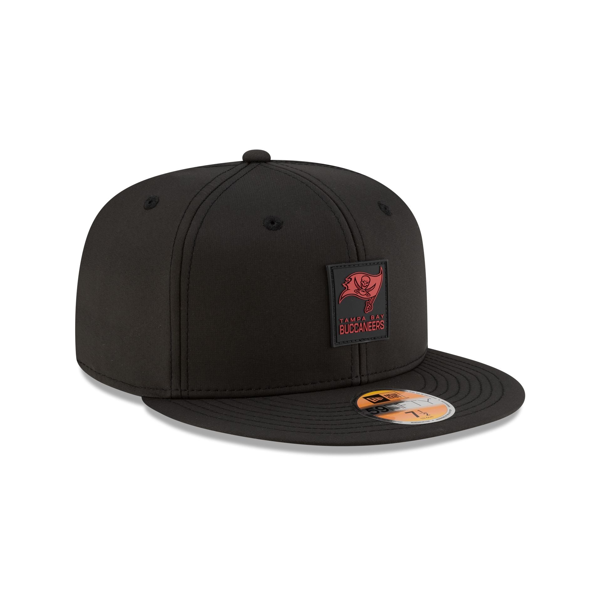 Tampa Bay Buccaneers 2025 Sideline Hot Weather Black 59FIFTY Fitted Hat - Image 3